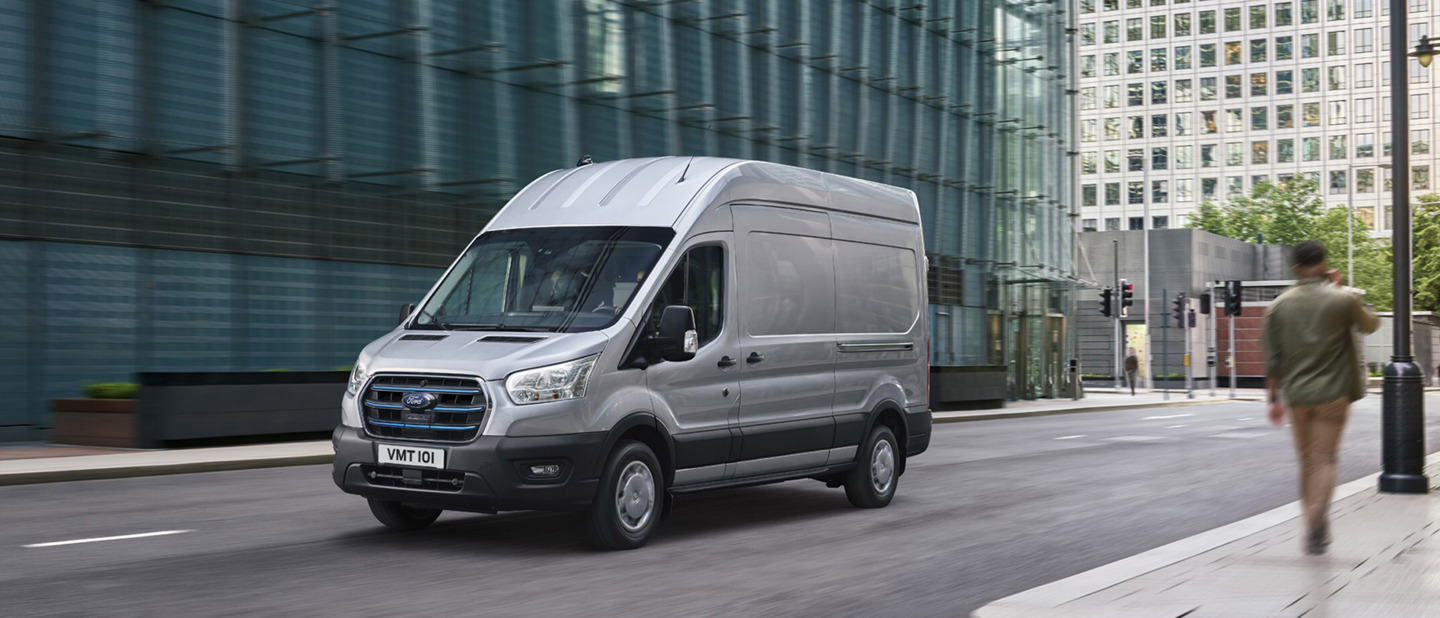 Ford E-Transit i bybillede